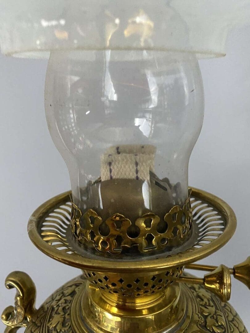 Large Brass Oil Lamp with Vaseline Glass Shade 91051