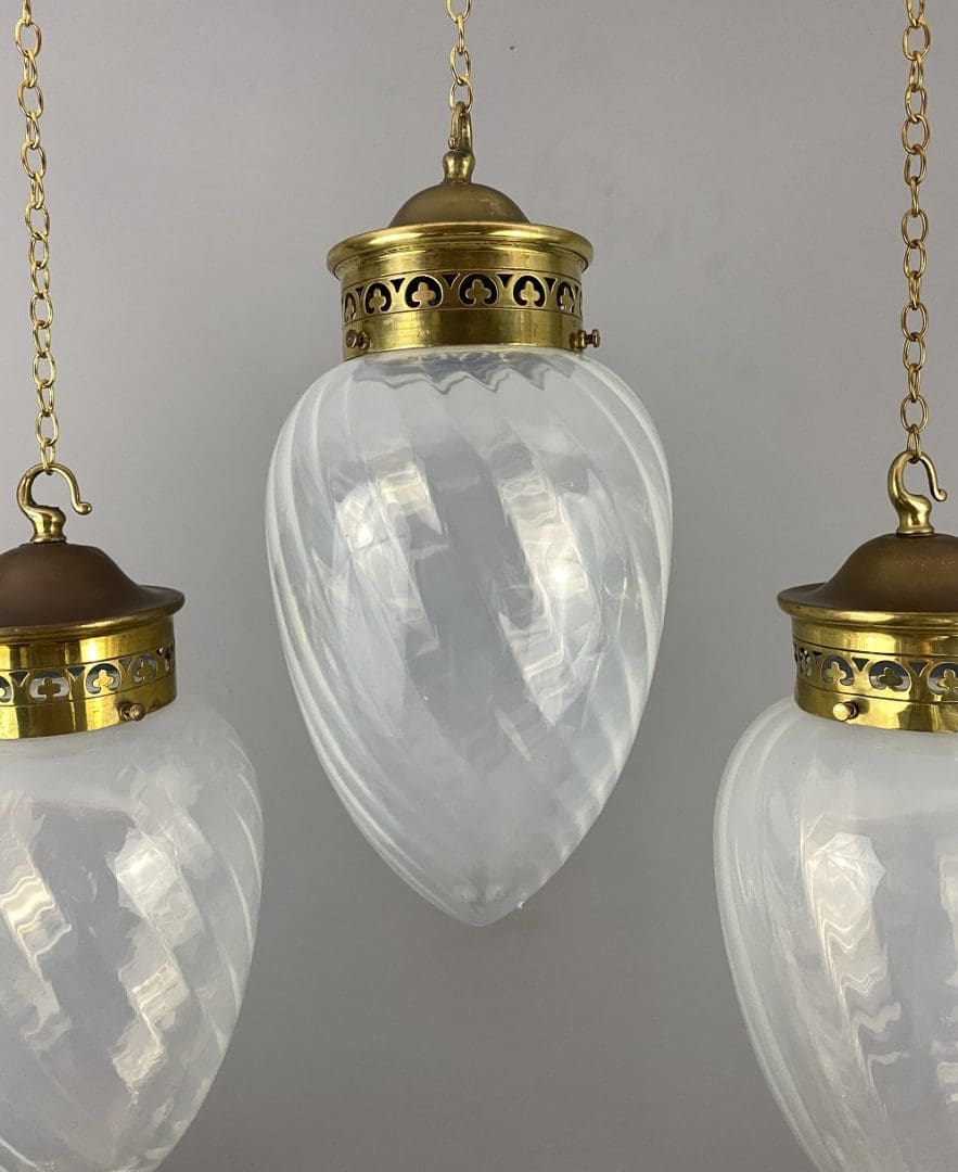 Large Art Nouveau Vaseline Glass Pendant Light (22392)