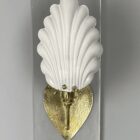 FRENCH SHELL WALL LIGHT IN WHITE ENAMEL (22554)