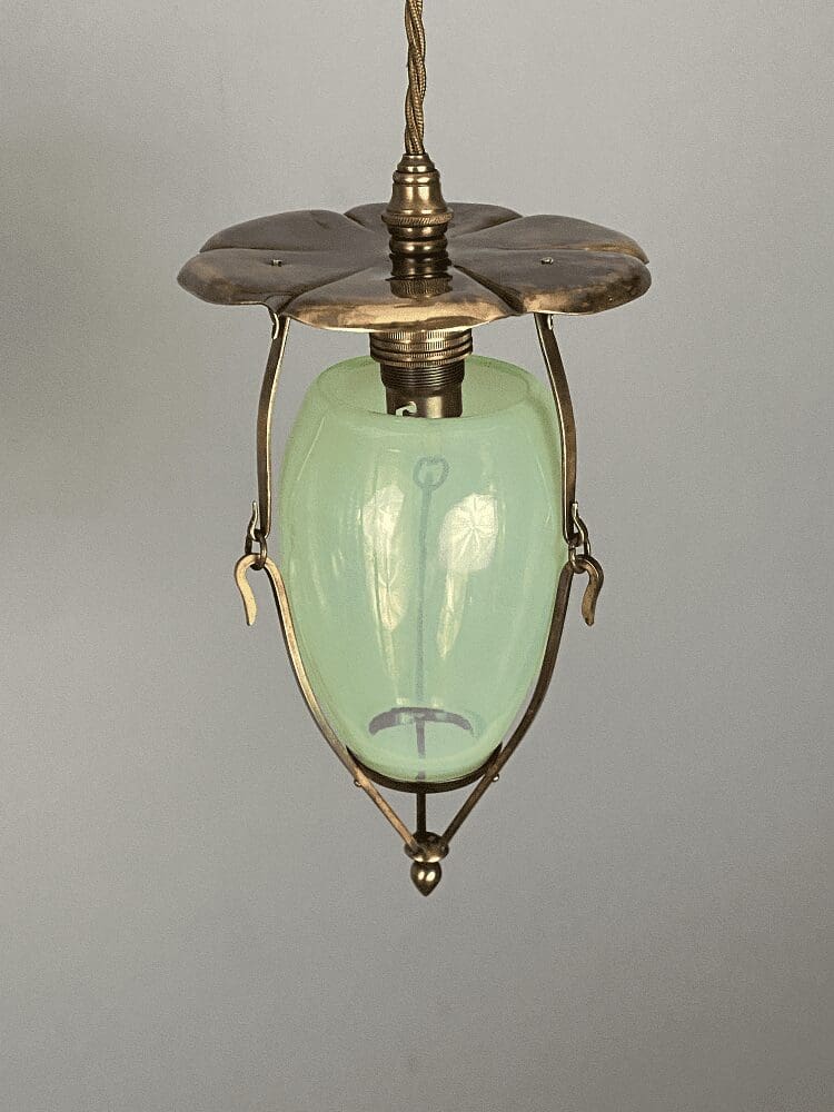 'The Lily Pad Lantern' (41042)